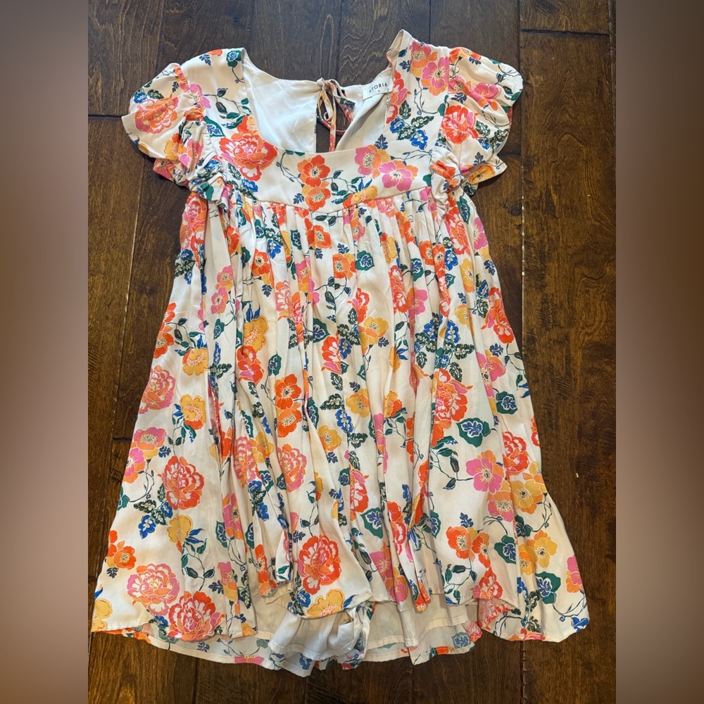 Storia Vibrant Floral Romper - Small